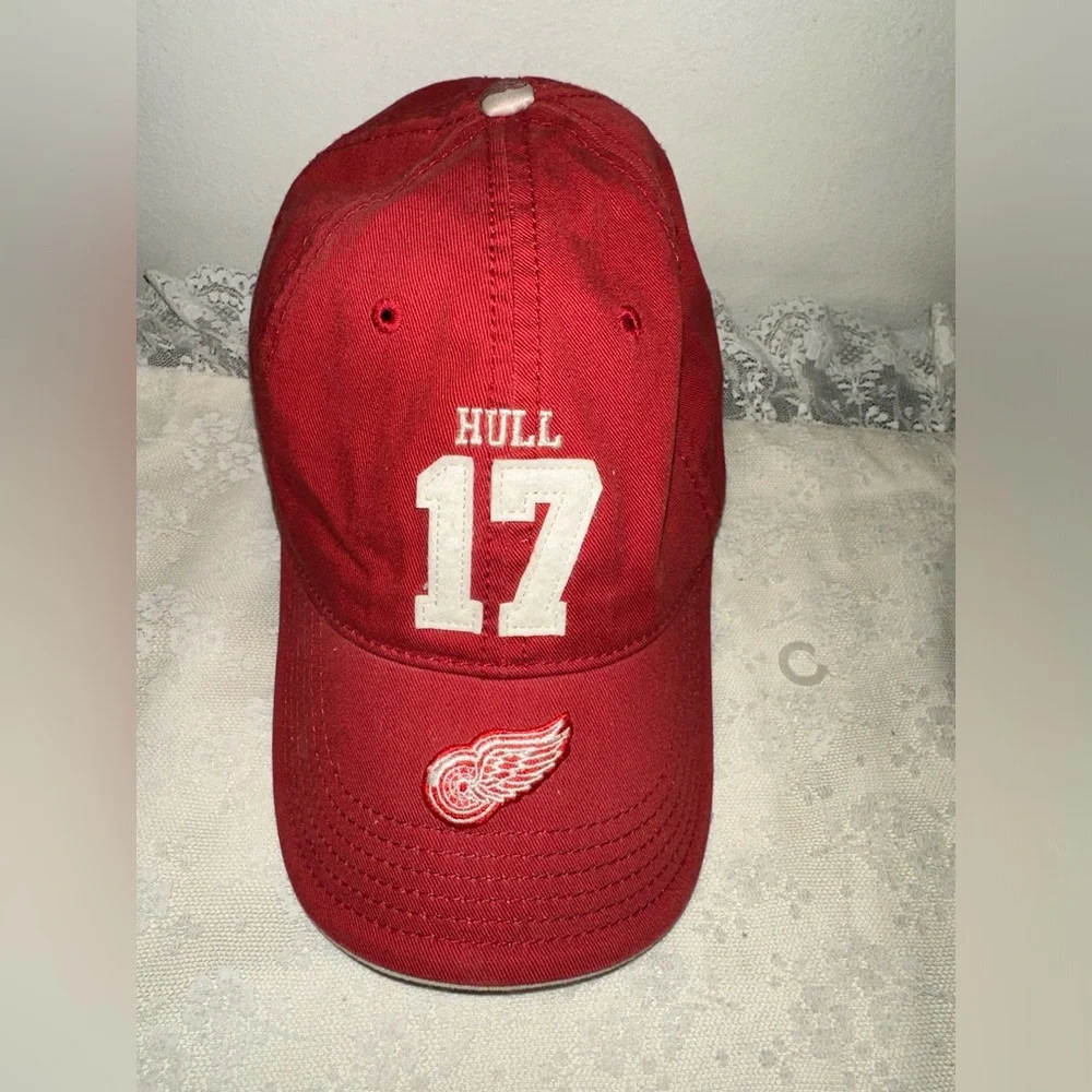 Detroit Red Wings #17 Brett ? Hull Cap